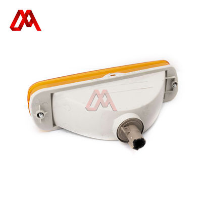 ISUZU FORWARD Front Bumper Left Corner Turn Signal with Bevel Indicator Light 1-82210-203-1
