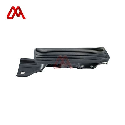 8-92551225-0 8925512250 ISUZU 100P 4JB1 ট্রাক খুচরা যন্ত্রাংশের জন্য তিনটি প্যাডেল অ্যাক্সিলারেটর প্যাডেল সমাবেশ